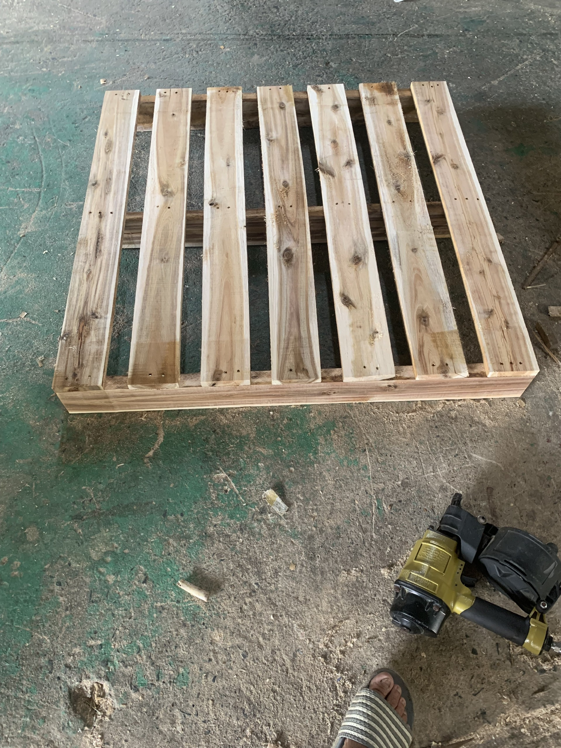 PALLET GỖ 1000x1000 – GIAO NHANH KHU CÔNG NGHIỆP LỘC AN – BÌNH SƠN